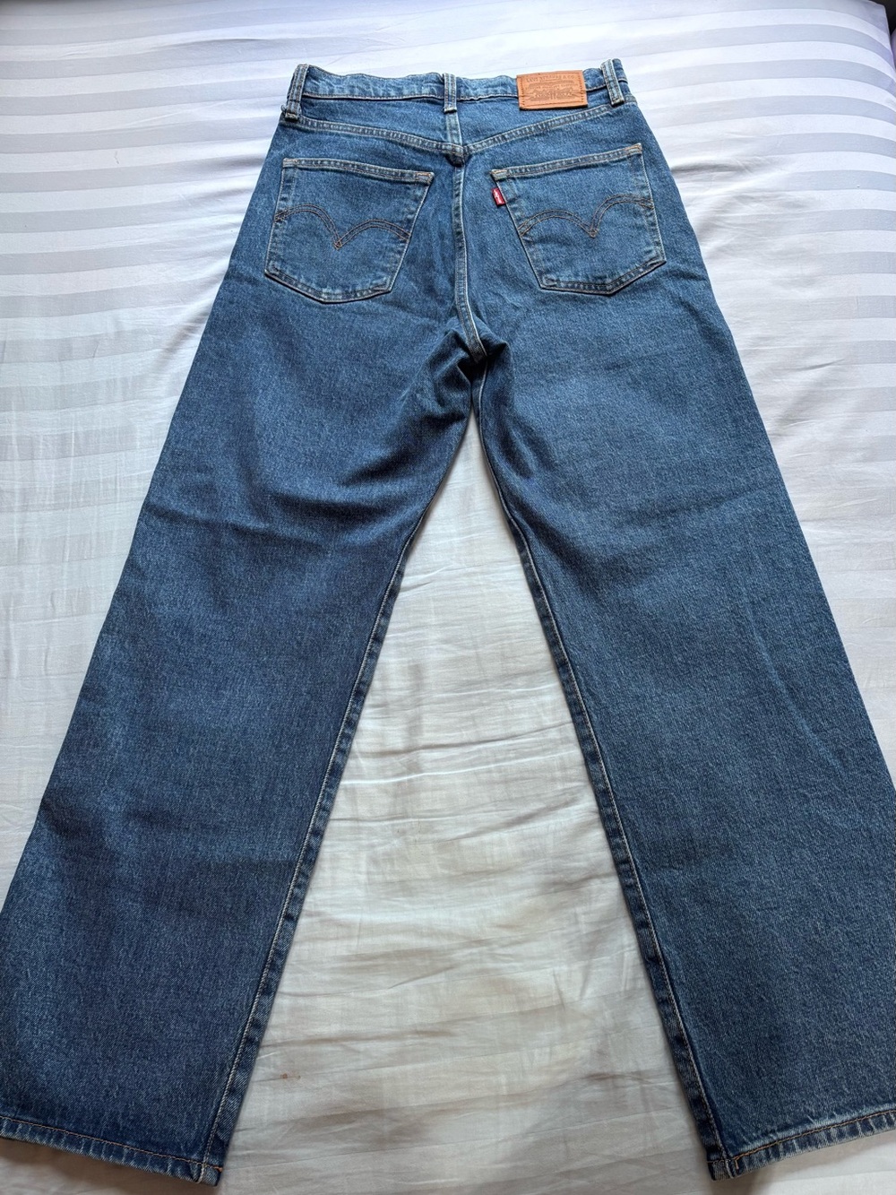 Levi's Women's Ribcage Straight Ankle Jeans